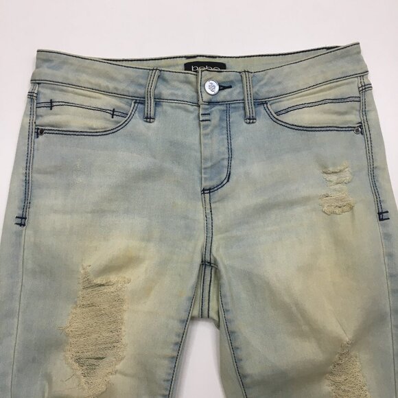 BEBE Florent Wash Distressed Logo Hardware 5 Pocket Skinny Jeans - Picture 4 of 16